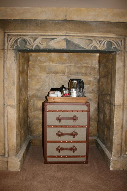 Stuart House Boutique Bedrooms Stow-on-the-Wold Ngoại thất bức ảnh